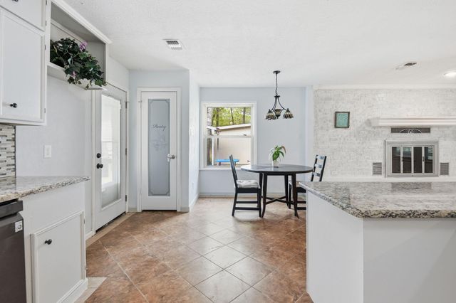 11080 Donna Road, Conroe, TX 77306