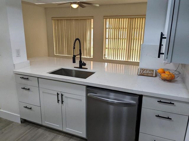 4906 NW 53rd Court, Tamarac, FL 33319