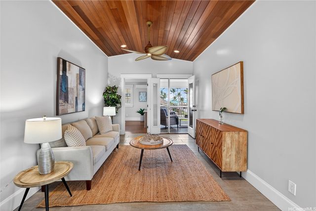 110 N Kalaheo Avenue A, Kailua, HI 96734