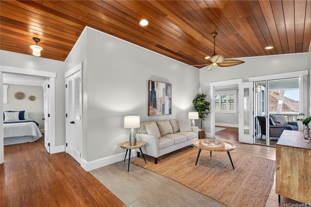 110 N Kalaheo Avenue A, Kailua, HI 96734