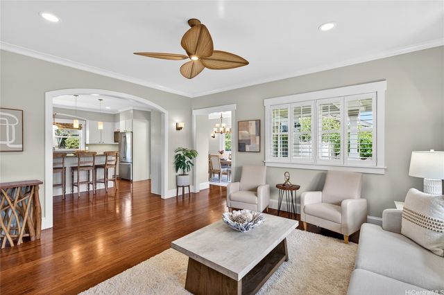 110 N Kalaheo Avenue A, Kailua, HI 96734