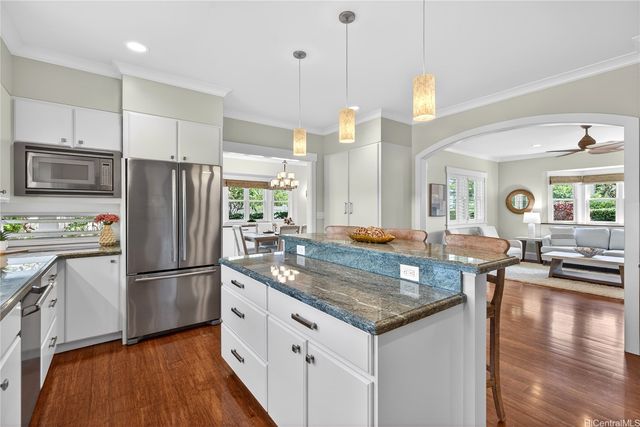 110 N Kalaheo Avenue A, Kailua, HI 96734