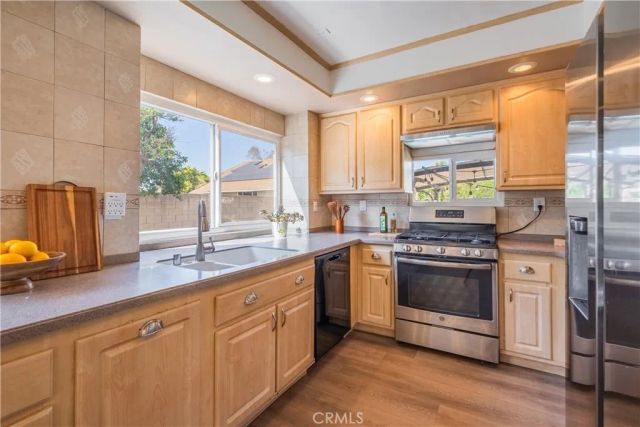 2410 S Sandpiper, Ontario, CA 91761