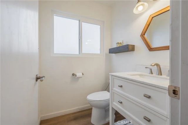 2410 S Sandpiper, Ontario, CA 91761