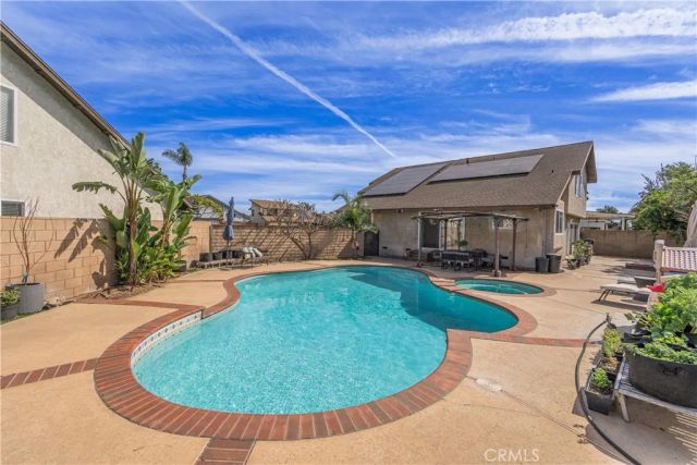 2410 S Sandpiper, Ontario, CA 91761