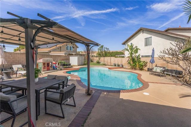 2410 S Sandpiper, Ontario, CA 91761