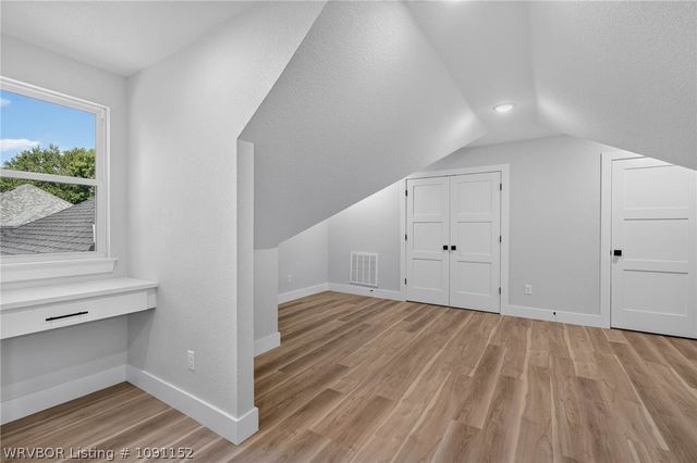 6700 Eastgate Drive, Fort Smith, AR 72903