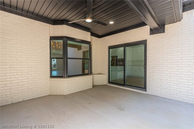 6700 Eastgate Drive, Fort Smith, AR 72903