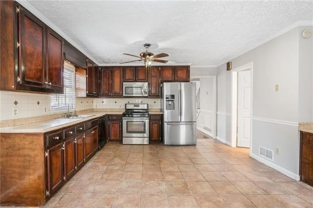 458 Stonebridge Court, Stone Mountain, GA 30083