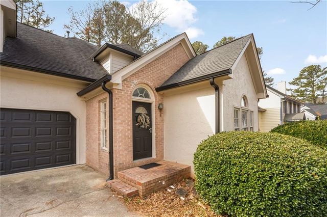 458 Stonebridge Court, Stone Mountain, GA 30083