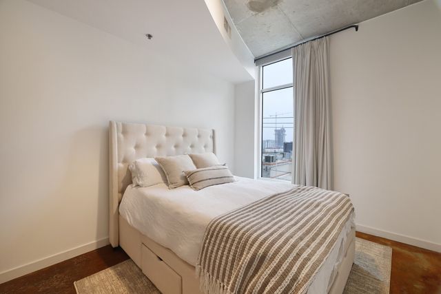 600 12th Ave S Apt 507, Nashville, TN 37203