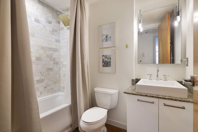 600 12th Ave S Apt 507, Nashville, TN 37203