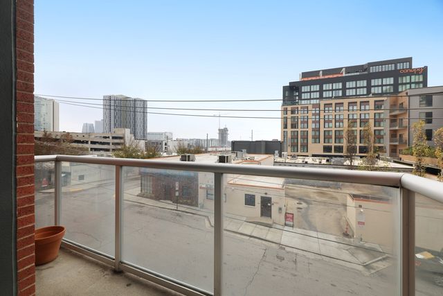 600 12th Ave S Apt 507, Nashville, TN 37203