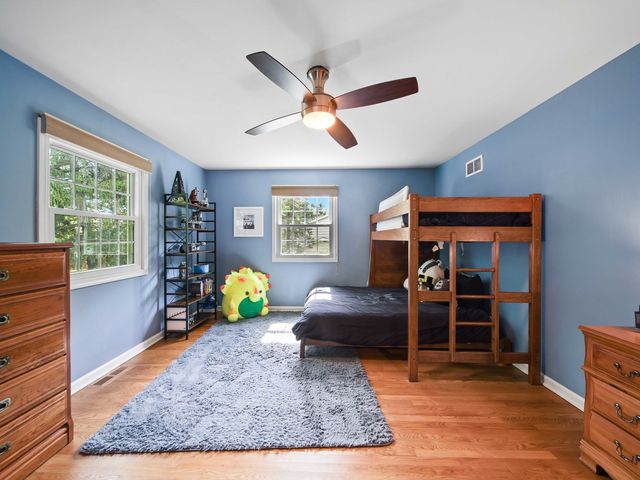 2820 Beckwith Court, Northbrook, IL 60062