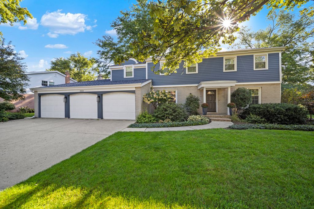 2820 Beckwith Court, Northbrook, IL 60062