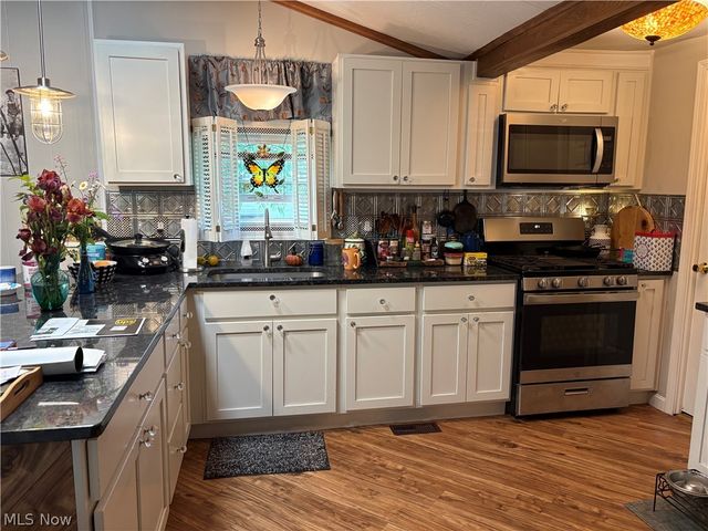 8701 Mayfield Road 148, Chesterland, OH 44026