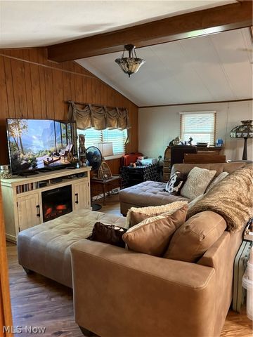 8701 Mayfield Road 148, Chesterland, OH 44026