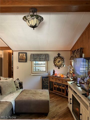8701 Mayfield Road 148, Chesterland, OH 44026
