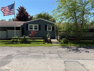 8701 Mayfield Road 148, Chesterland, OH 44026
