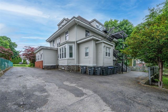 32 Ridgeview Avenue, White Plains, NY 10606