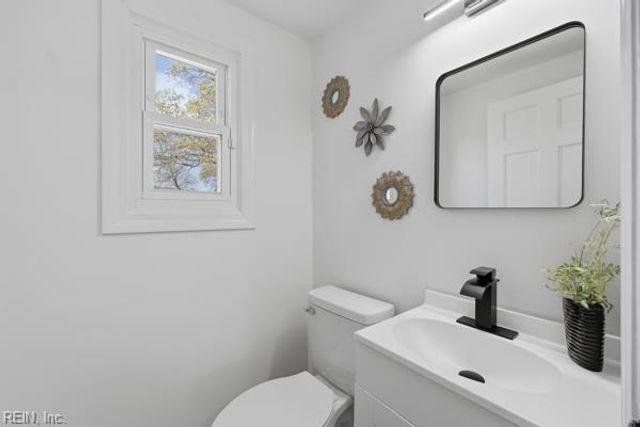 4705 Templar DR, Portsmouth, VA 23703