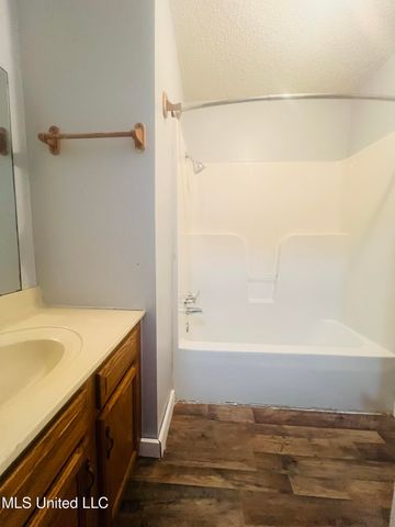 68 Lane Road, Potts Camp, MS 38659