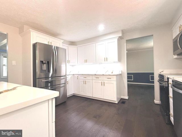 20345 WATKINS MEADOW DR, Germantown, MD 20876