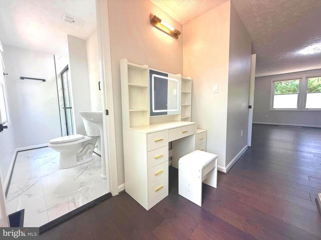 20345 WATKINS MEADOW DR, Germantown, MD 20876