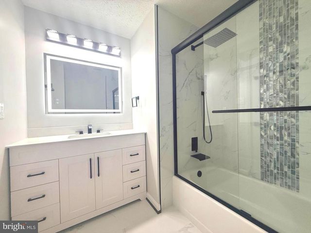 20345 WATKINS MEADOW DR, Germantown, MD 20876