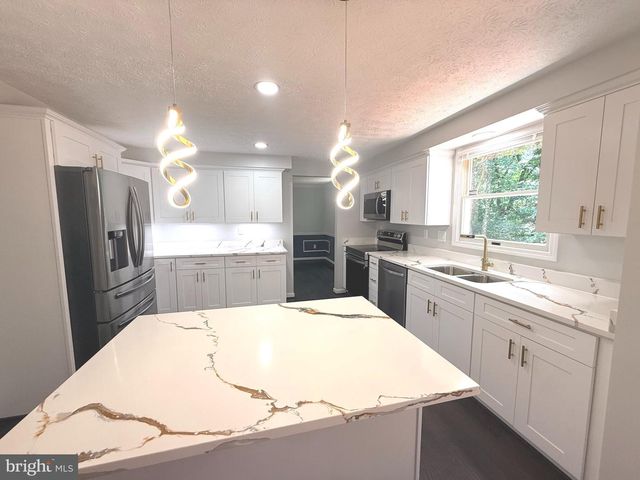 20345 WATKINS MEADOW DR, Germantown, MD 20876