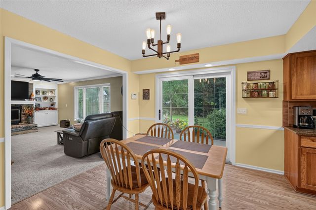 513 51st Street, West Des Moines, IA 50265