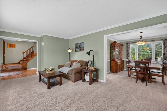 513 51st Street, West Des Moines, IA 50265