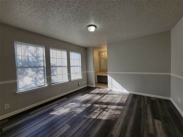 10315 Limestone Drive, Dallas, TX 75217