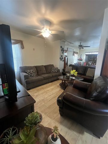 1053 W 20TH Street, Erie, PA 16502