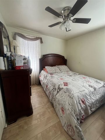 1053 W 20TH Street, Erie, PA 16502