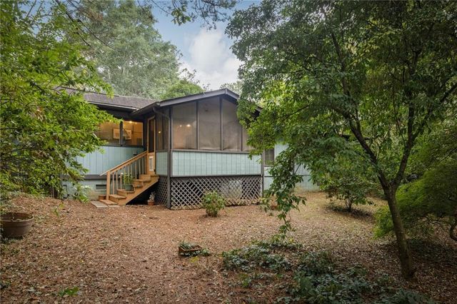 449 Magnolia Drive, Pine Lake, GA 30072