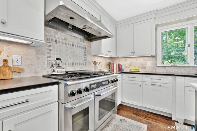 51 Oakengates, Avon, CT 06001