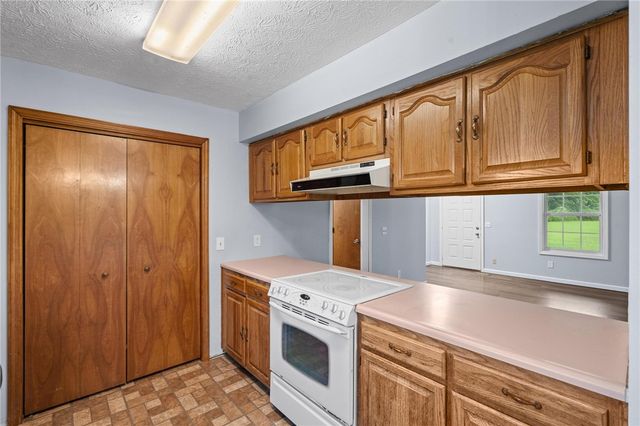 9595 Pence Jones Road, Waynesville, OH 45068