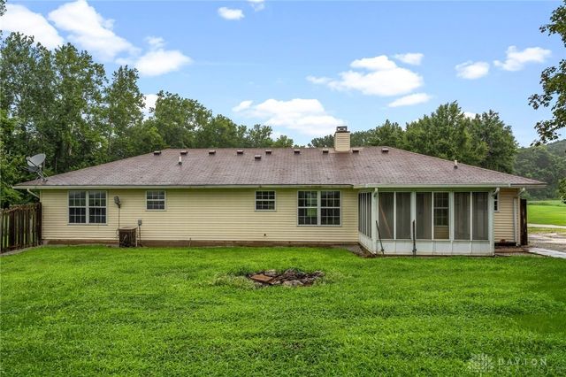 9595 Pence Jones Road, Waynesville, OH 45068