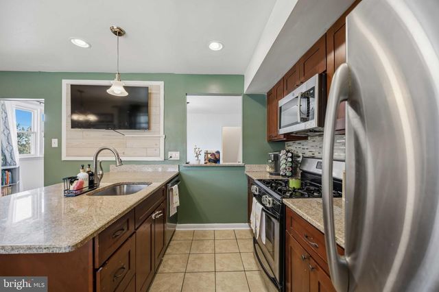 585 WIGARD AVE, Philadelphia, PA 19128