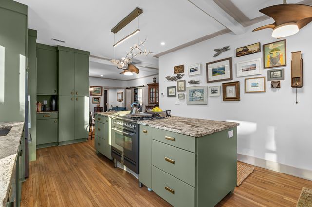 29 Beverly Road, Charleston, SC 29407