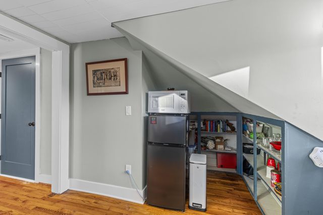 29 Beverly Road, Charleston, SC 29407