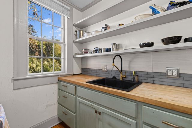 29 Beverly Road, Charleston, SC 29407