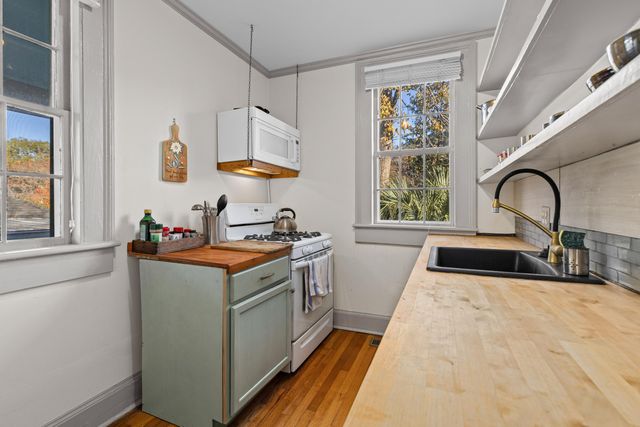 29 Beverly Road, Charleston, SC 29407