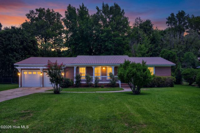 313 Early Drive, Wilmington, NC 28412