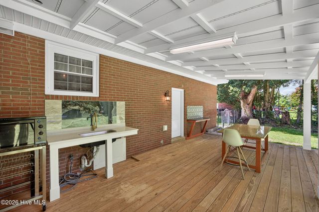 313 Early Drive, Wilmington, NC 28412