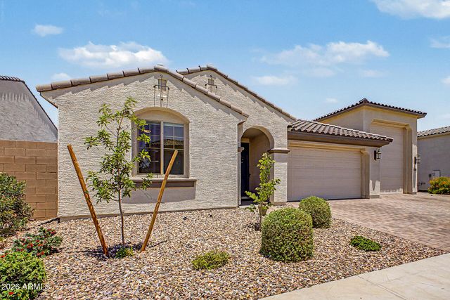 17822 W OREGON Avenue, Litchfield Park, AZ 85340