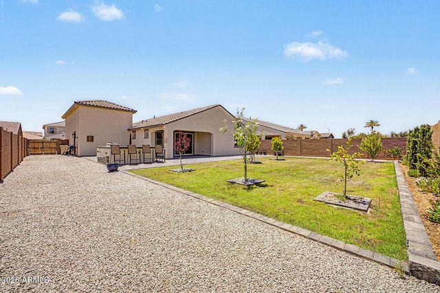 17822 W OREGON Avenue, Litchfield Park, AZ 85340