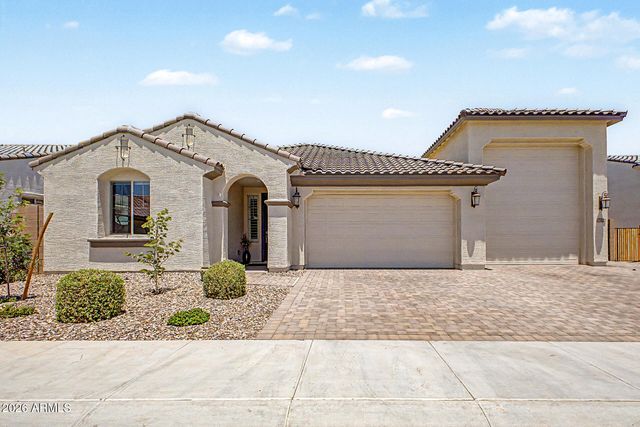 17822 W OREGON Avenue, Litchfield Park, AZ 85340