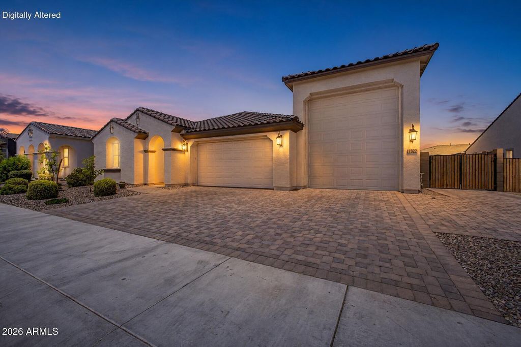 17822 W OREGON Avenue, Litchfield Park, AZ 85340 — photo 2